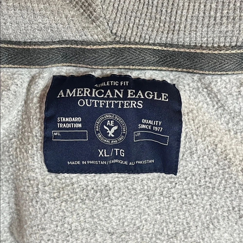 American Eagle Outfitters Gray Zip-Up Sweater